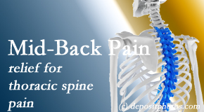 Pflugerville Wellness Center delivers gentle chiropractic treatment to relieve mid-back pain in the thoracic spine. 